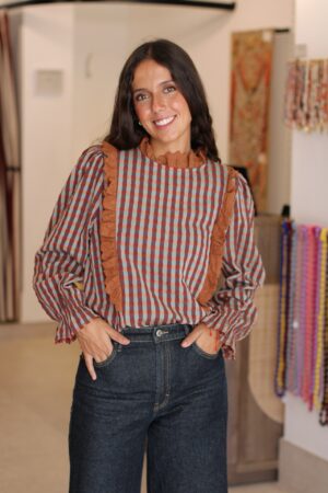 Blusa vichy jareta camel
